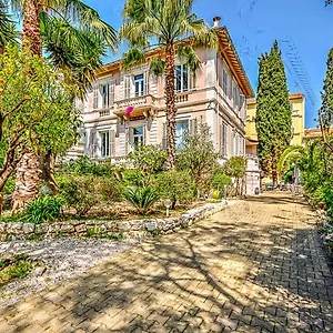Hotel Claudia Centre - Parking, Cannes